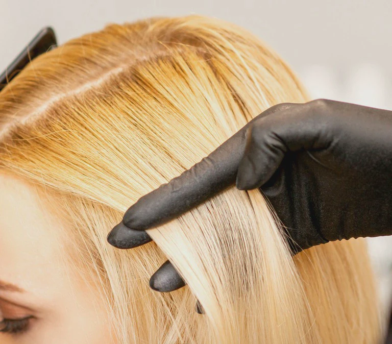 Rozjaśnianie włosów